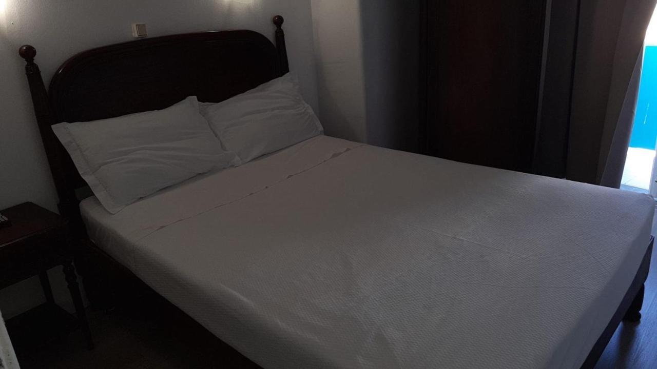 Residencial Miradoiro Guest House Portimao Luaran gambar