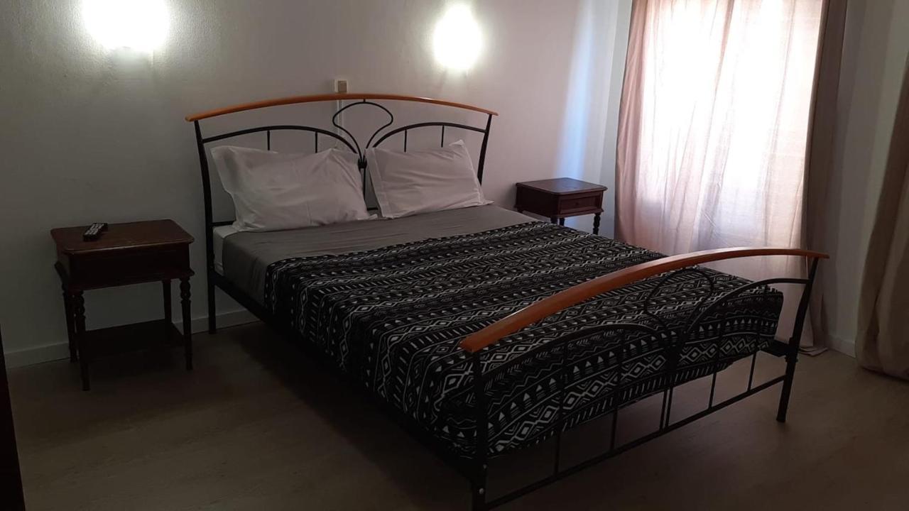 Residencial Miradoiro Guest House Portimao Luaran gambar