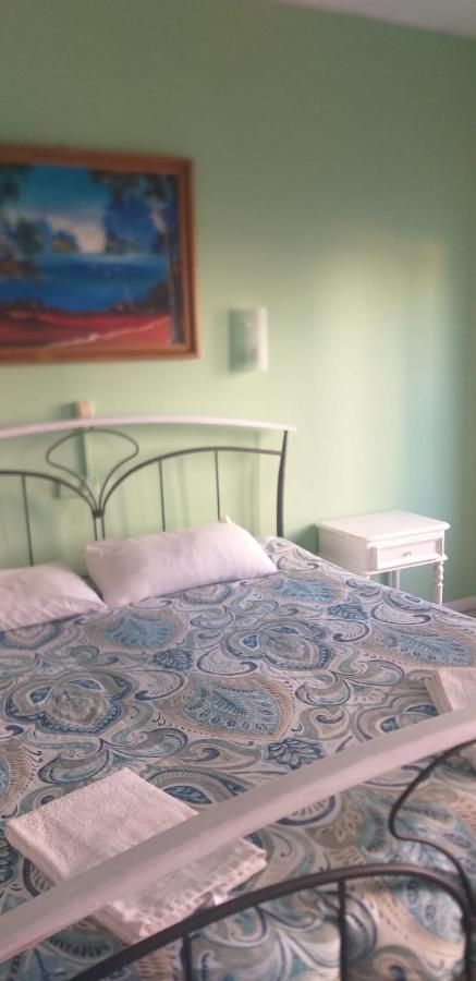 Residencial Miradoiro Guest House Portimao Luaran gambar
